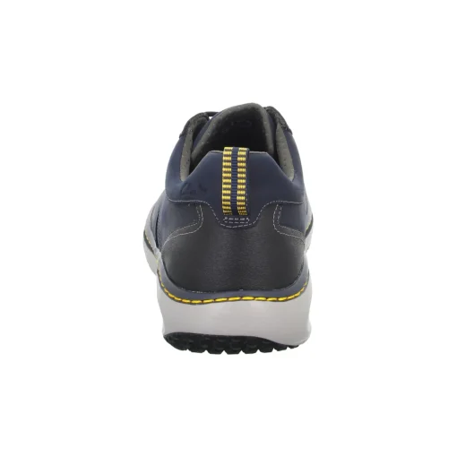 Clarks Schnürhalbschuh mit Mehrweite Freizeit (sportlicher Boden) ClarksPro Lace